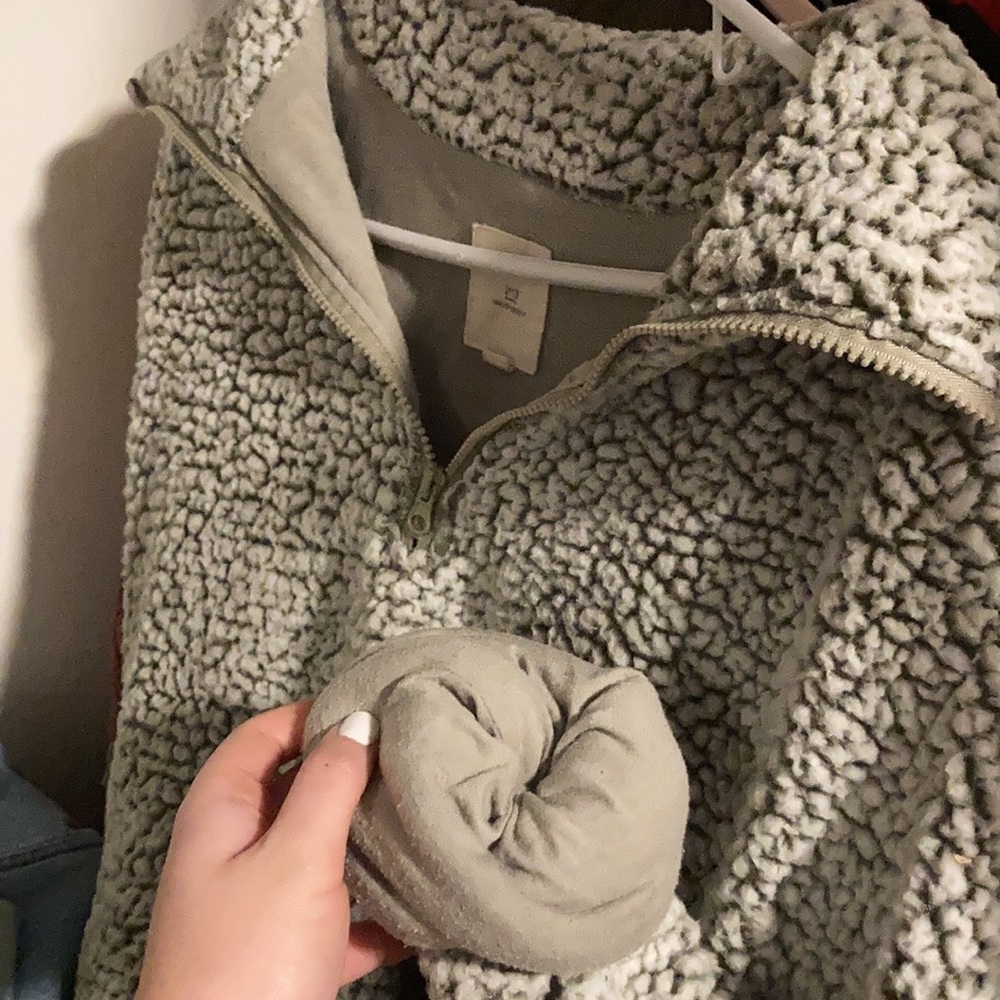 thread + supply - Picture 7 of 7